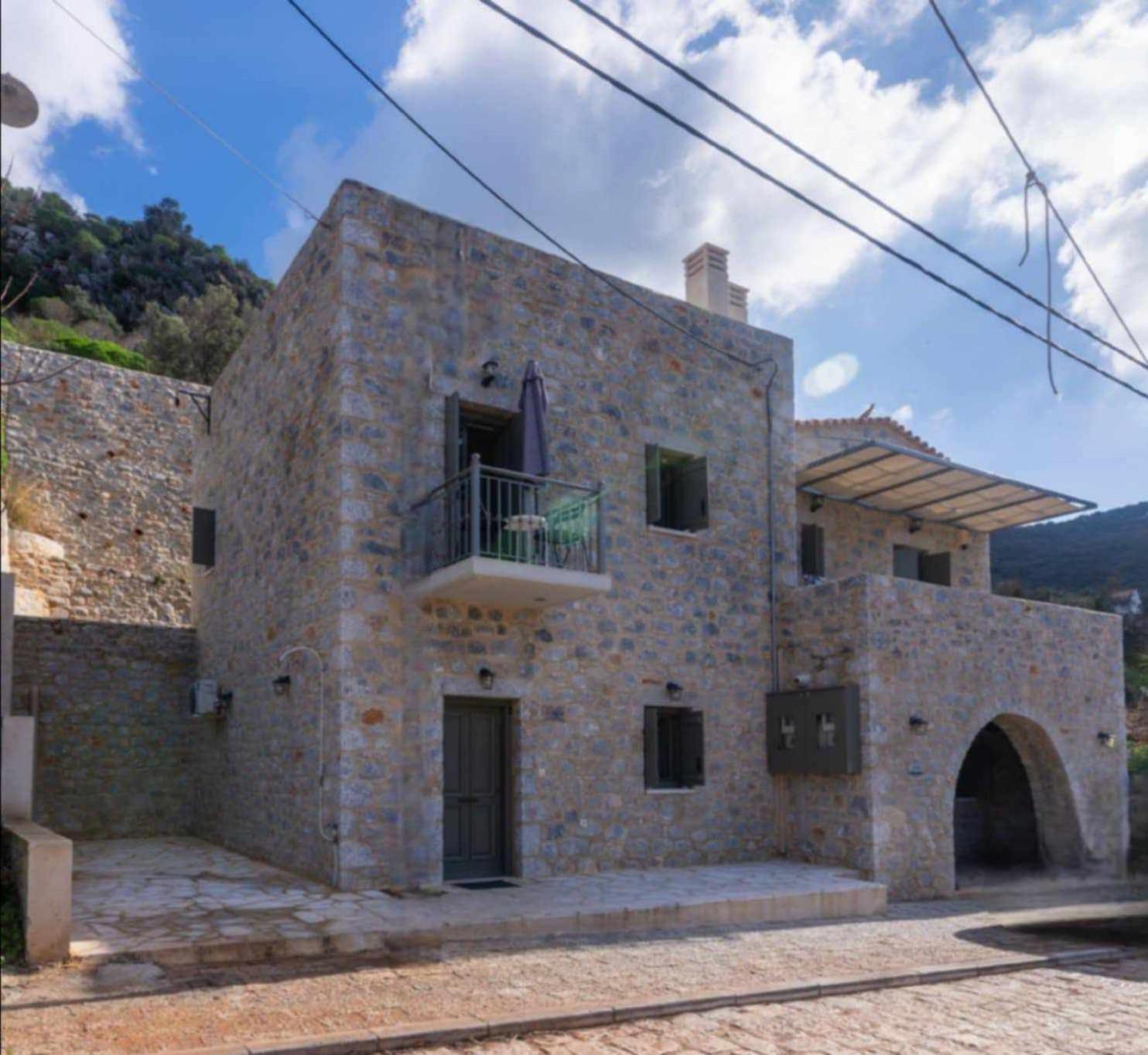 Villa Vina'S Stone House Liménion Exterior foto